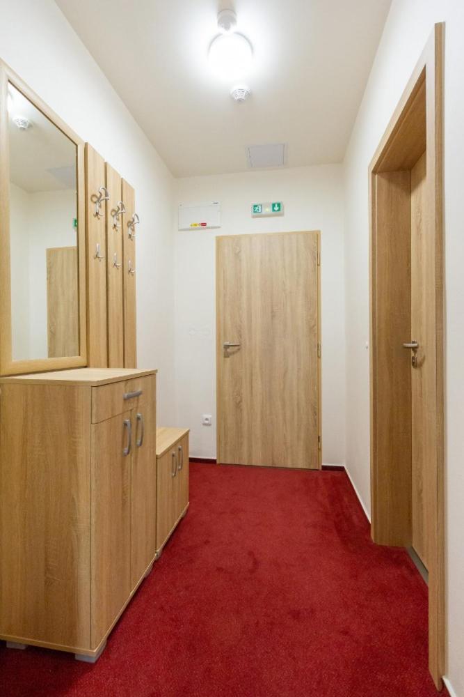 Hotel Ungar Свитави Экстерьер фото